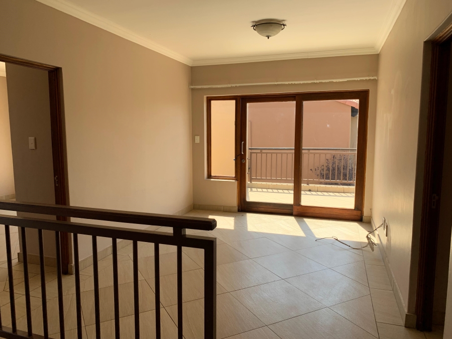 To Let 3 Bedroom Property for Rent in Xanadu Eco Park North West